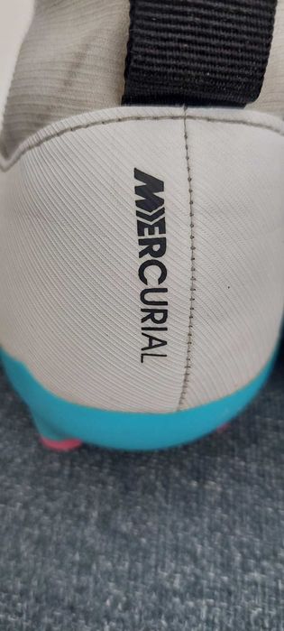 Chuteira Nikecurial Zomm