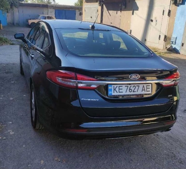 Продам   Ford fusion SE 2017