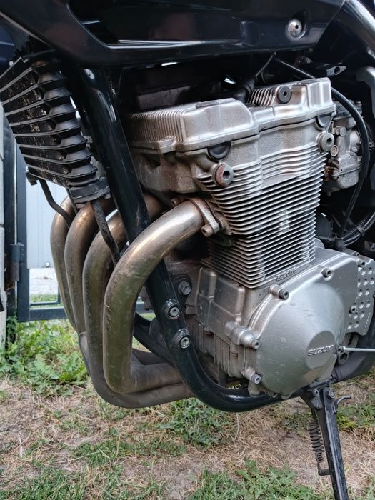 Suzuki bandit 600