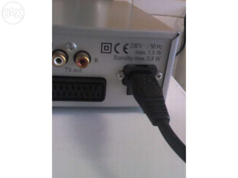 Consola para ligar até 5 aparelhos tv ou outros marca vivanco