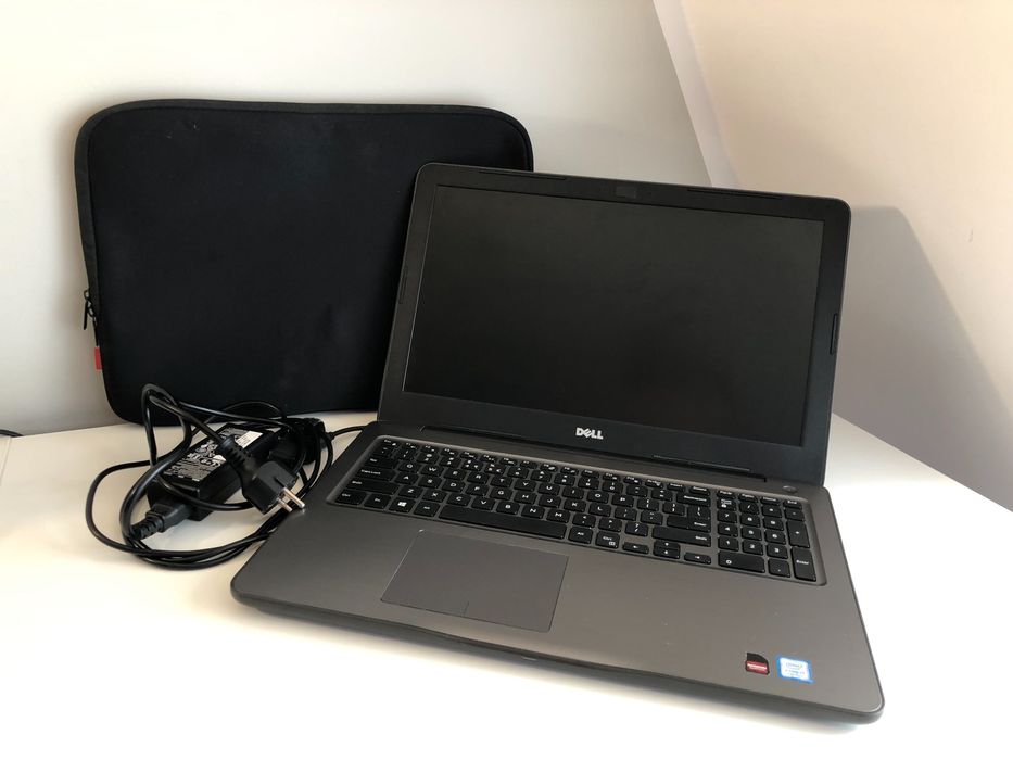 Dell Inspiron 5567 i7-7500U 8GB 256 SSD R7
