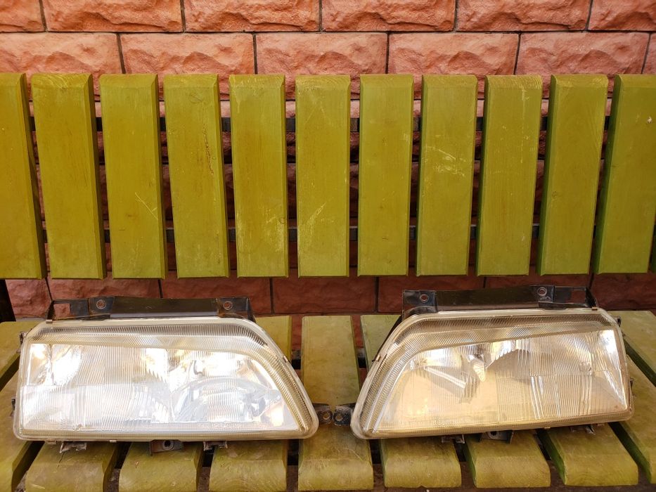 Фара Citroen Xantia