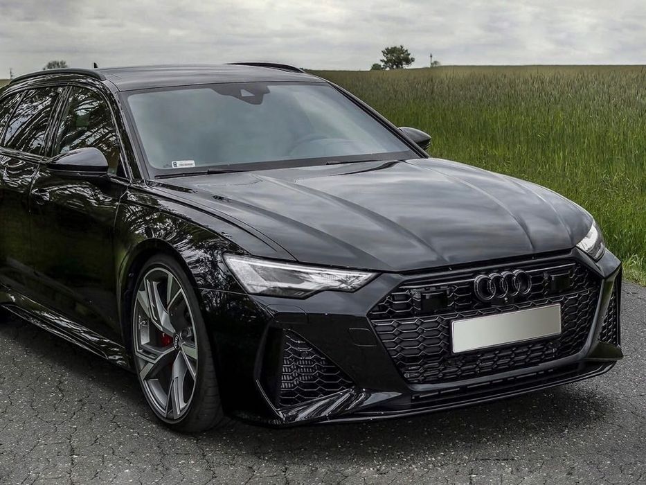 Передній Бампер Audi A6 ( C8 ) стиль RS