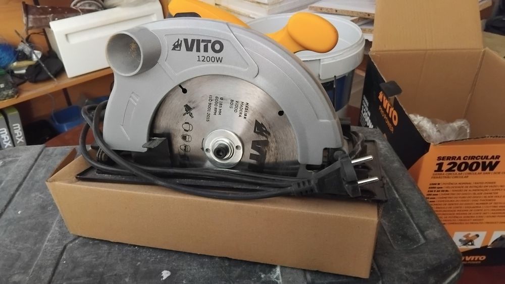 Vendo circular eléctrica