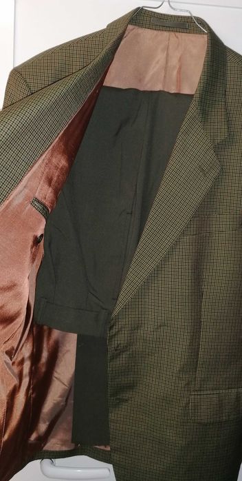 Fato masculino, verde xadrez, tam M, calça 42, por 20€