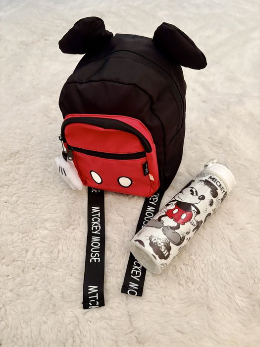 Kit Mochila + Garrafa Mickey Mouse Disney