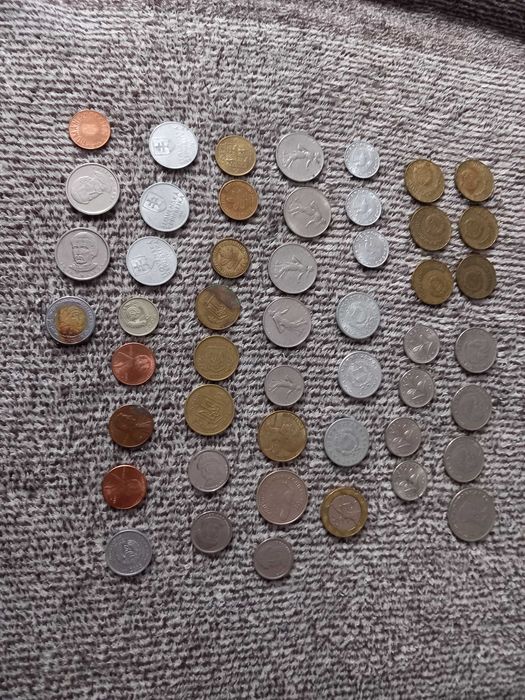 Zestaw monet - Węgry, Francja, Ukraina i inne - 50 szt.