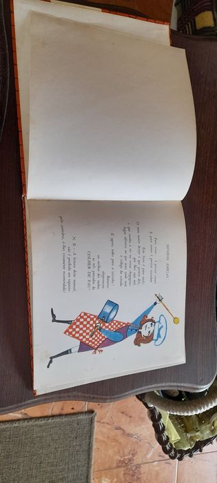 Livro de receitas antigo- A colher de pau