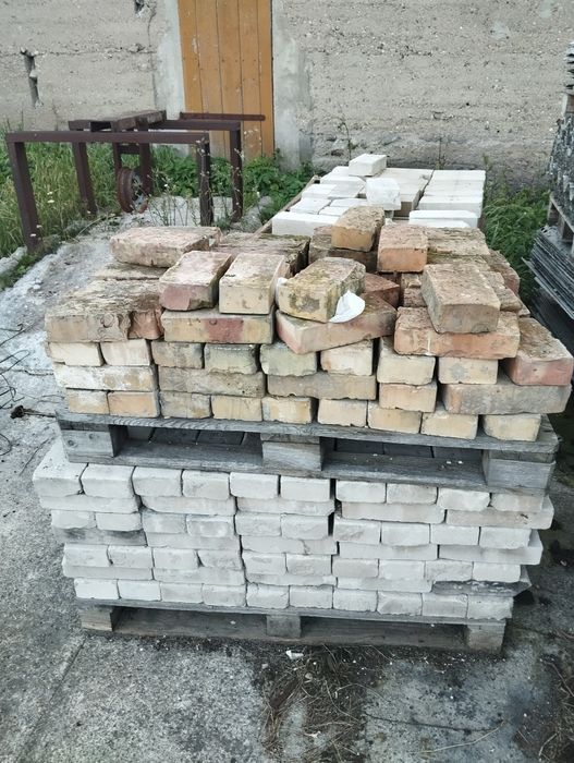 Cegła rozbiórkowa czerwona oraz cegła biała silikatowa – z odzysku