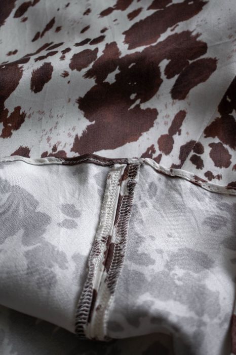 Атласна спідниця максі, принт корови, спідниця анімалістичний принт