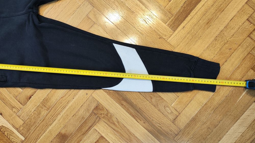 Чоловічі спортивні штани Nike розмір S