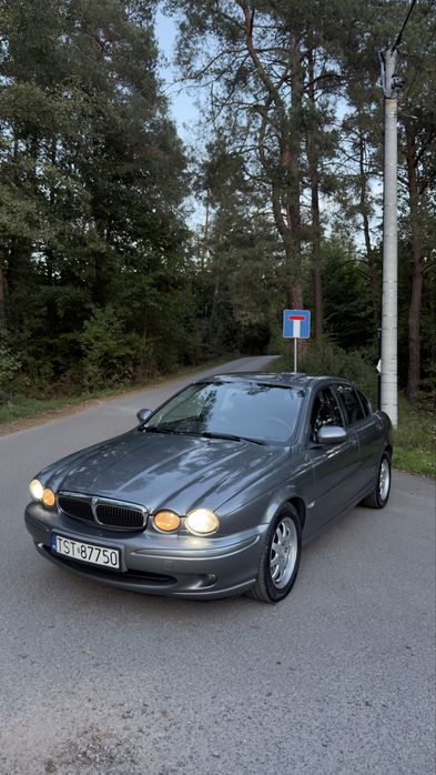 Jaguar X-Type
