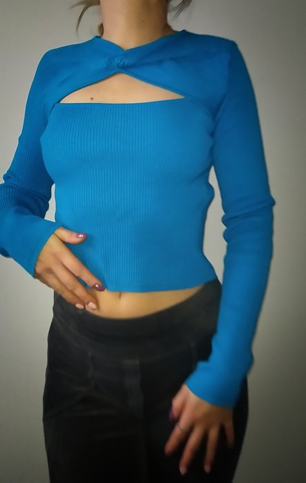 Uroczy sweterek Zara