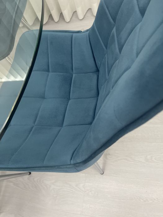 Mesa de vidro com cadeiras Nova