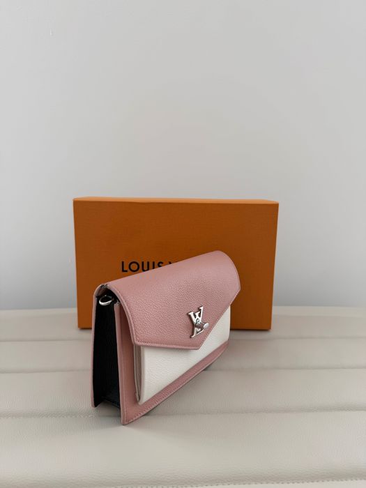 Mala Louis Vuitton - Mylockme Chain Pochette (Ref: M63980 D.Code:UB0149) - Original & Usada