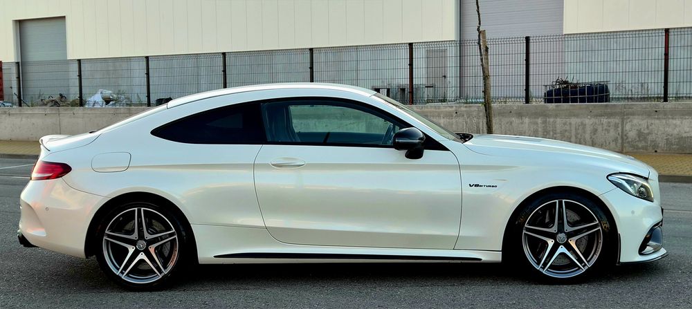MERCEDES C63S COUPE 510 CV BI_TURBO V8 4.0