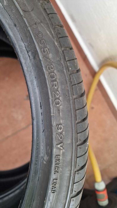 Vendo vários pneus em excelente estado