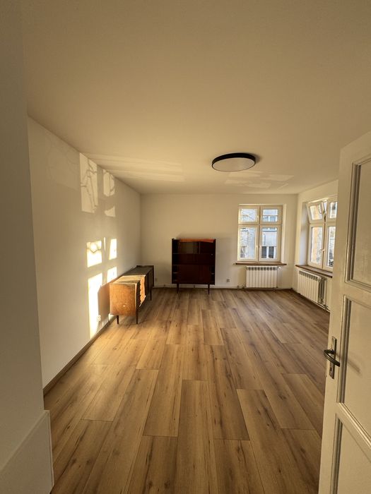 Wynajme bezczynszowe mieszkanie 62 m w centrum miasta