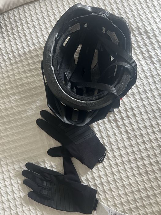 Bicicleta aro 29 + luvas + capacete