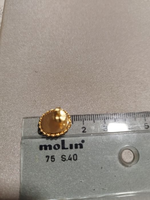 Brincos em ouro de 19,2kt