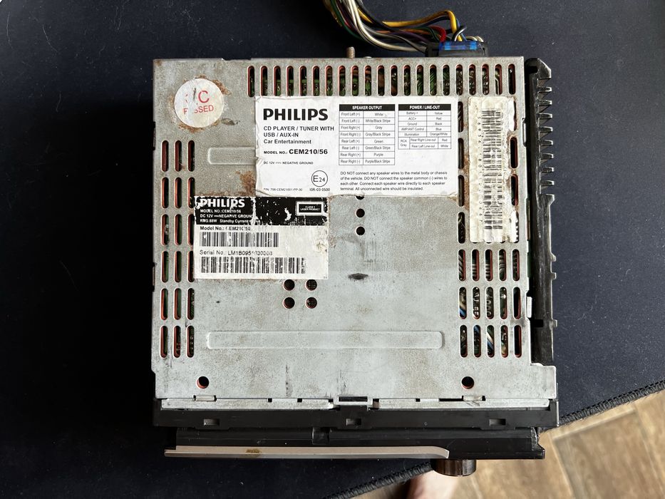 Продам магнитофон PHILIPS