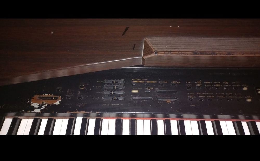 Yamaha clavinova CVP 87A