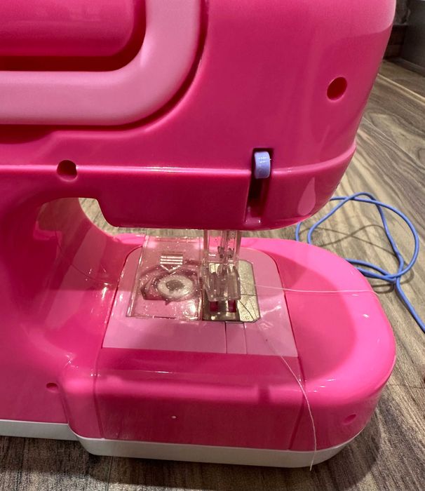 Máquina de costura de brincar