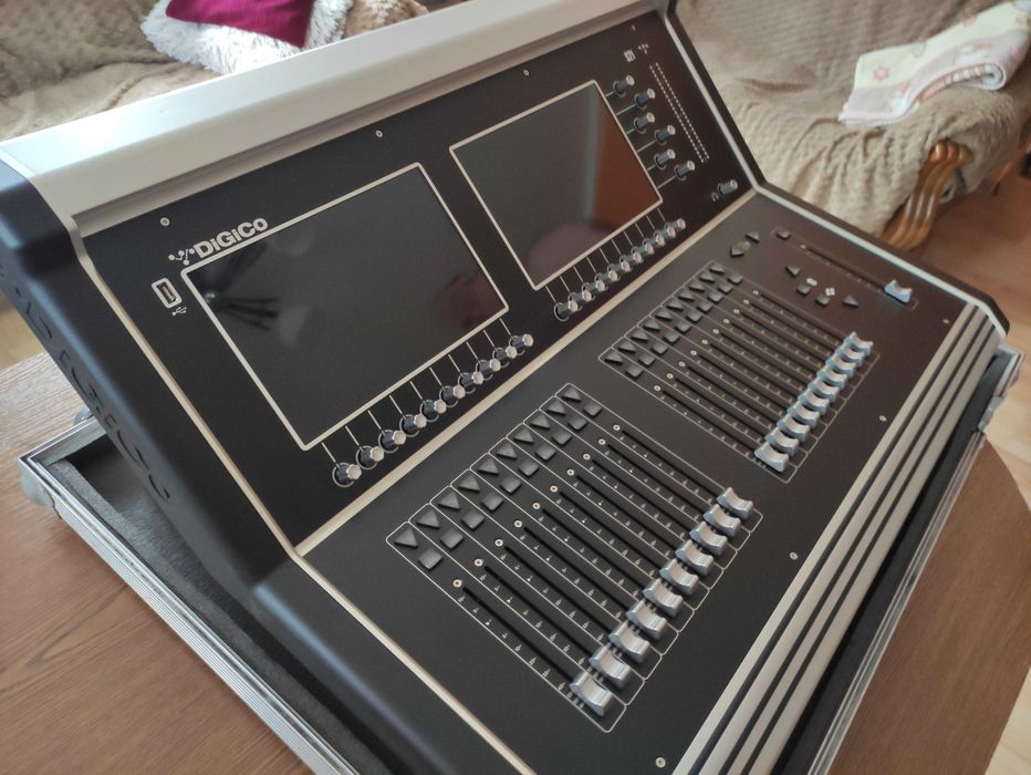 Digico S21 super stan