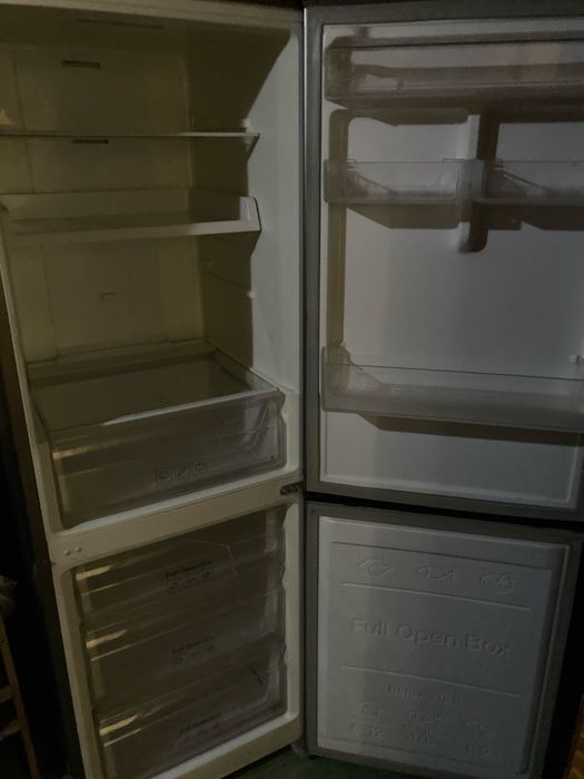 Инверторный Холодильник SAMSUNG