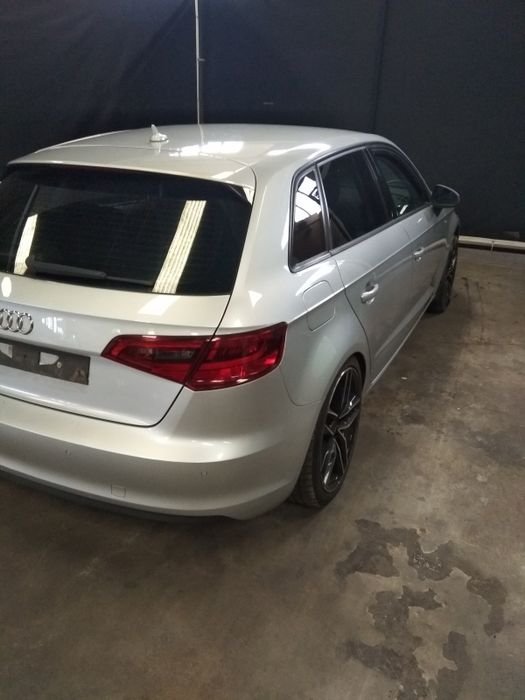 Para peças AUDI A3 (8V1, 8VK)