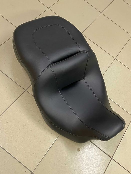 Сидіння для Harley Davidson