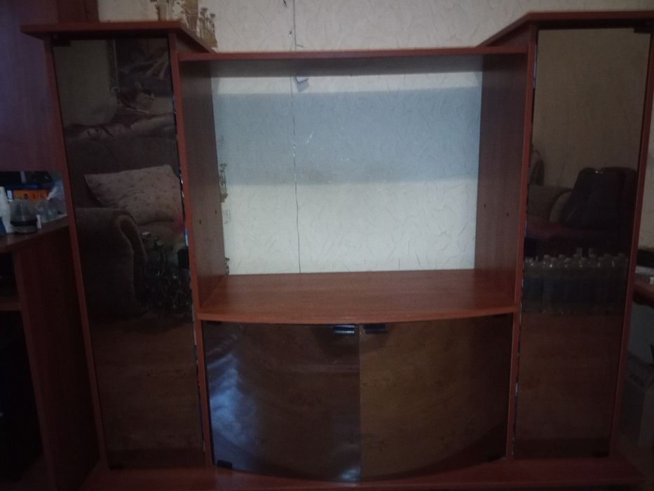 Тумба под телевизор