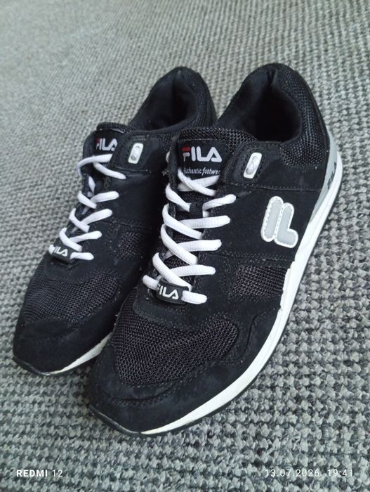 Buty męskie sneakersy marki Fila r. 42