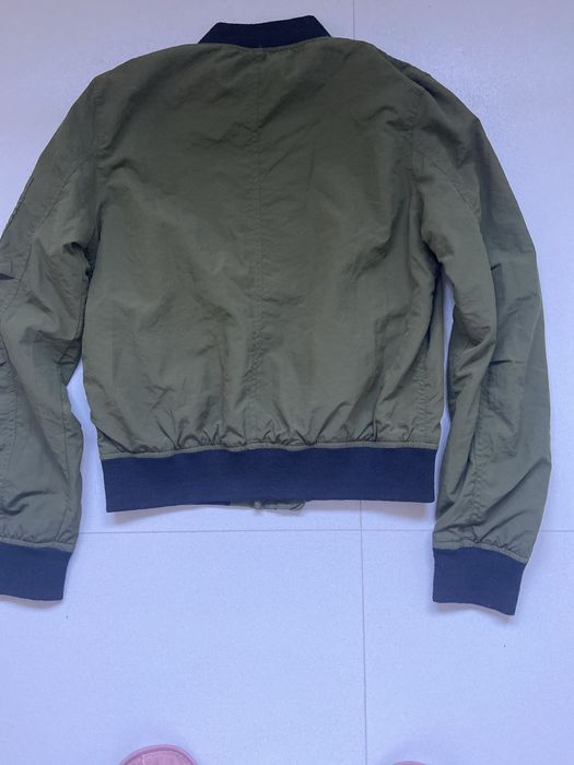 Blusao verde tropa da Bershka