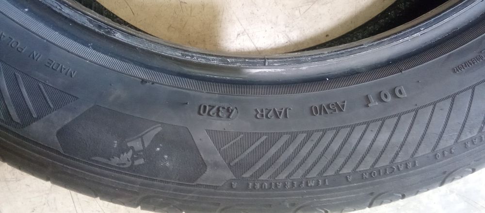 Pneus 195/60/18 Goodyear