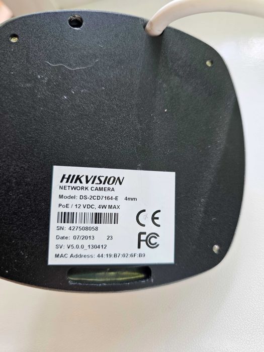 Компактна IP-камера Hikvision DS-2CD7164-E (1.3 Мп, 4мм, PoE, IK10)
