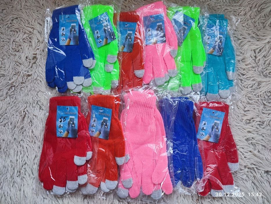 Рукавиці в асортименті нові