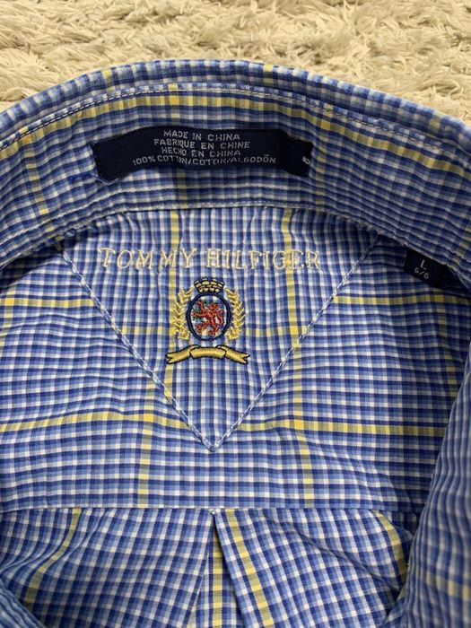 Сорочка в патрiотичну клiтинку