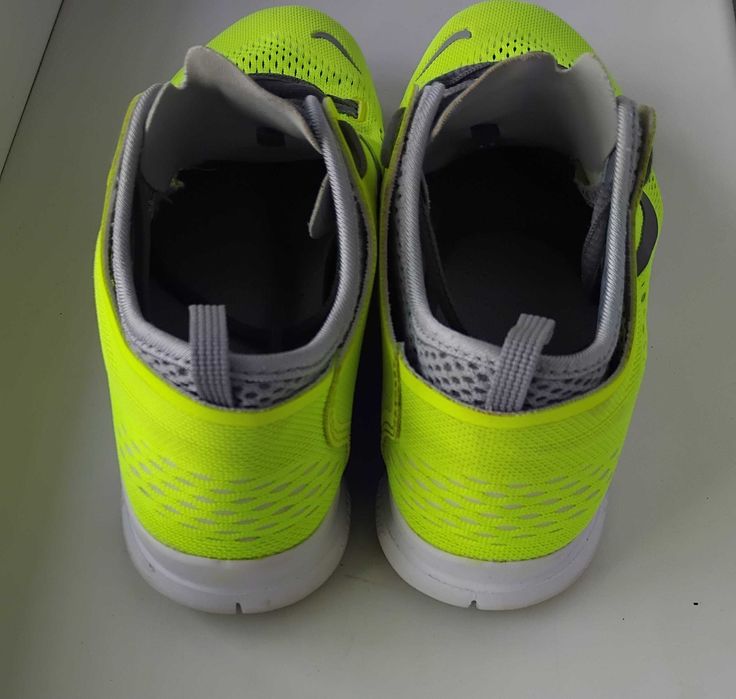 Nike free tr fit 4  37,5р 23,5см кросiвки
