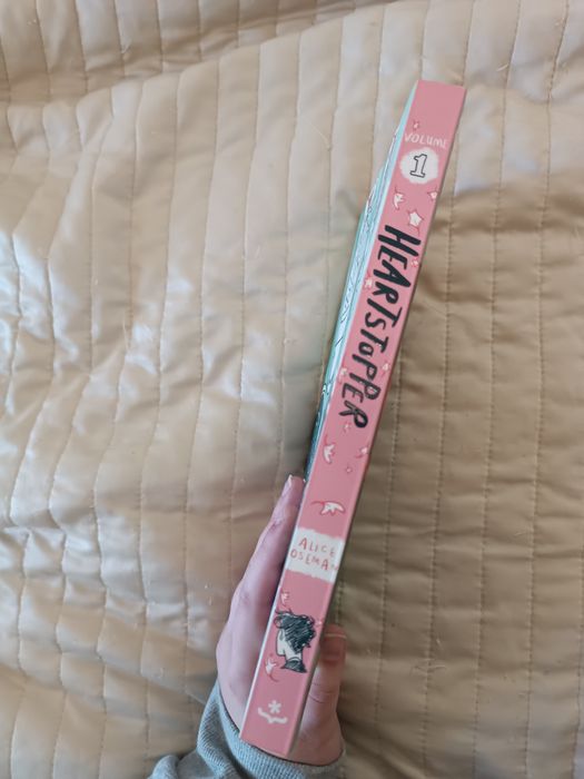 Livro Heartstopper volume 1