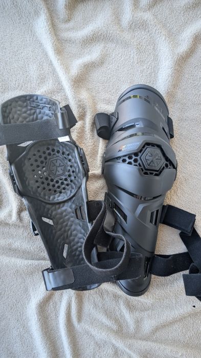 Шарнірні мотонаколінники Scoyco K28 (нові, подвійний шарнір, ендуро/мото
