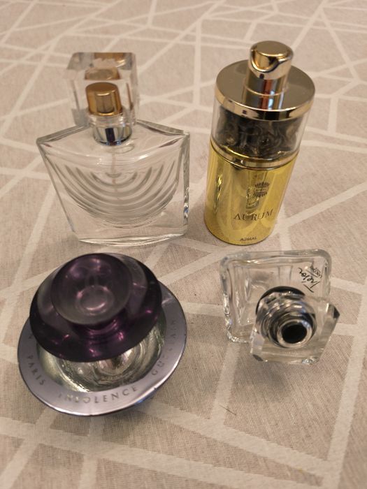 Puste flakony po perfumach