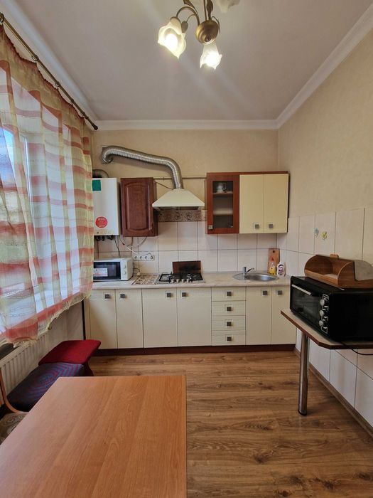 Оренда 1к.квартири в Центрі міста по вул.Руська