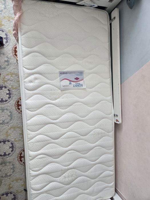 Продам Дитяче  ліжко  IKEA  kritter з матрацом