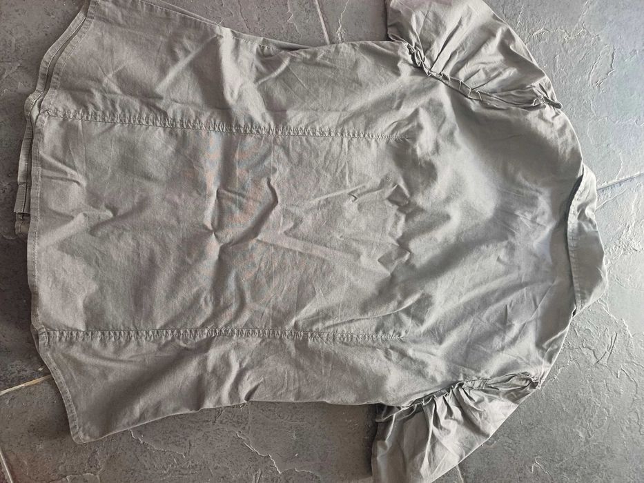 Blusa cinza escura "naf naf"