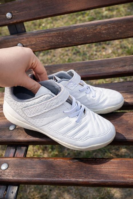 Adidasy buty na rzep sportowe Decathlon 32