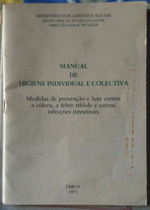 Livros escolares antigos