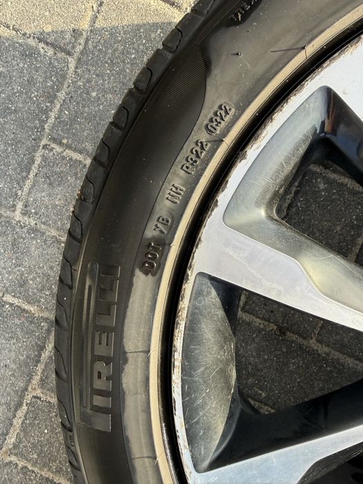 Komplet kół 17" Hyundai + Opony Pirelli Cinturato P1