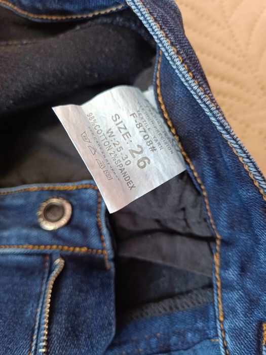 Продам утепленні жіночі  джинси