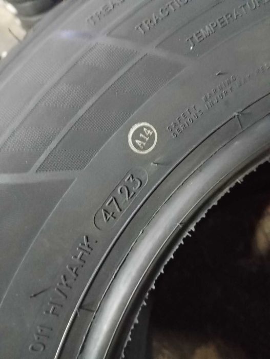 2шт Kapsen 215/65 R16 98H K737